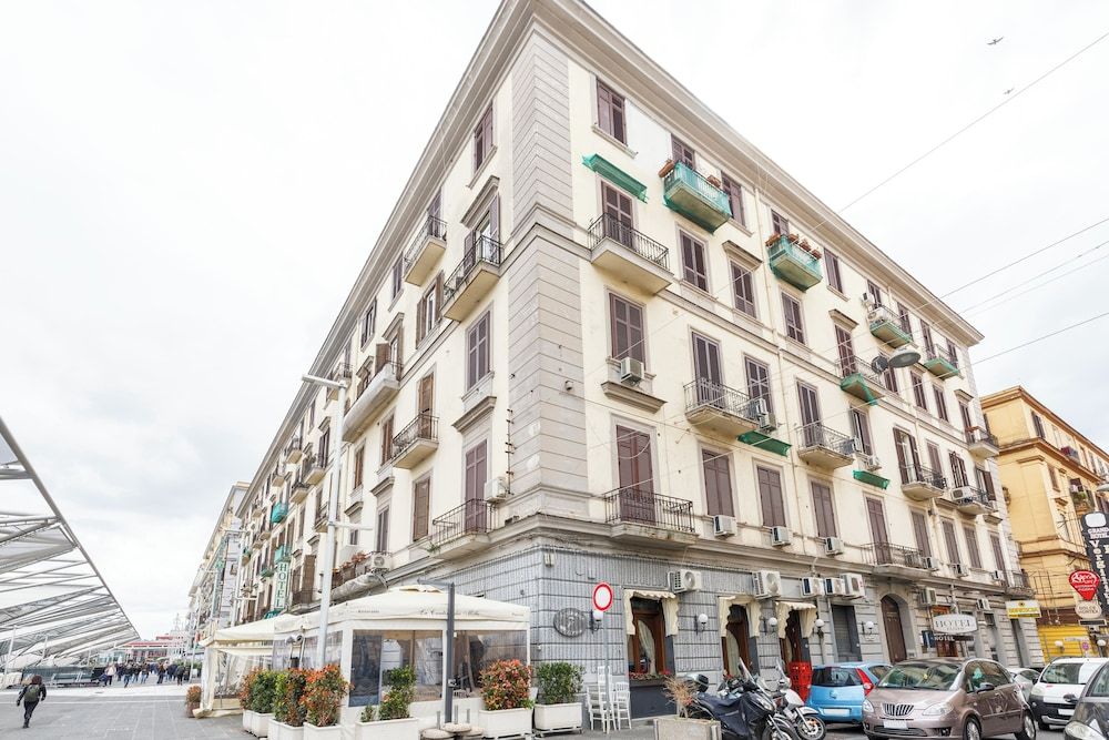 undefined Scaramantico Rooms 2