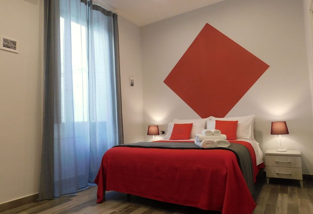 undefined Scaramantico Rooms