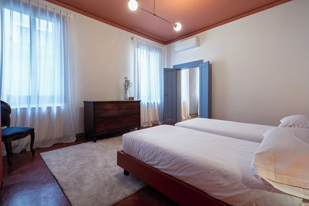 undefined The Arsenal Large Apartment 7