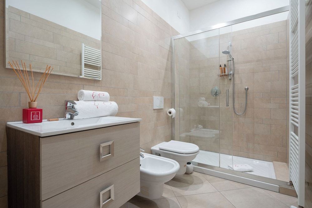 The Arsenal Large Apartment Apartment, 3 Bedrooms 18