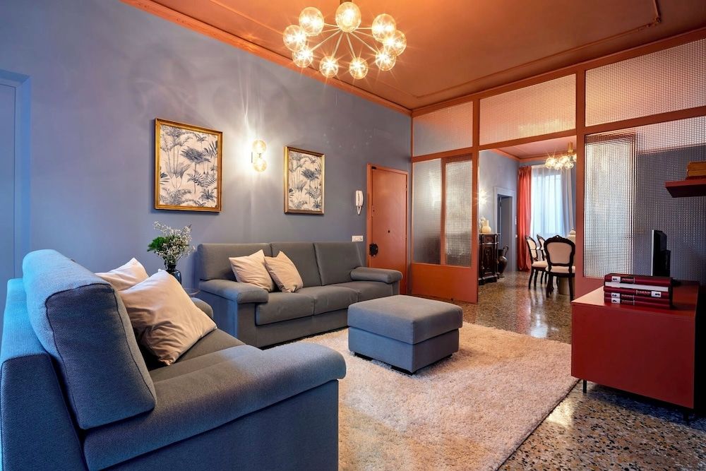 The Arsenal Large Apartment Apartment, 3 Bedrooms 22