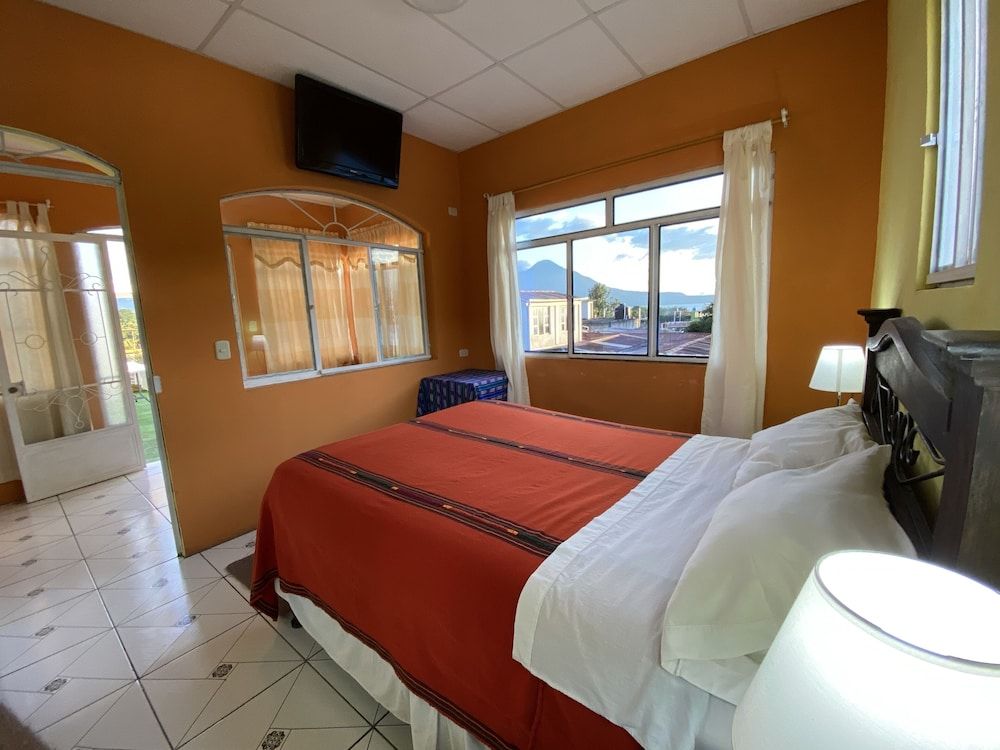 Hotel Panajachel Los Angeles Premium Double Room, 2 Twin Beds 8