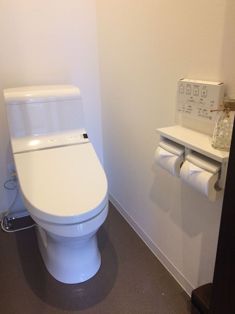 Pensione UNO Standard Twin Room, 2 Twin Beds, Non Smoking, Connecting Rooms 3