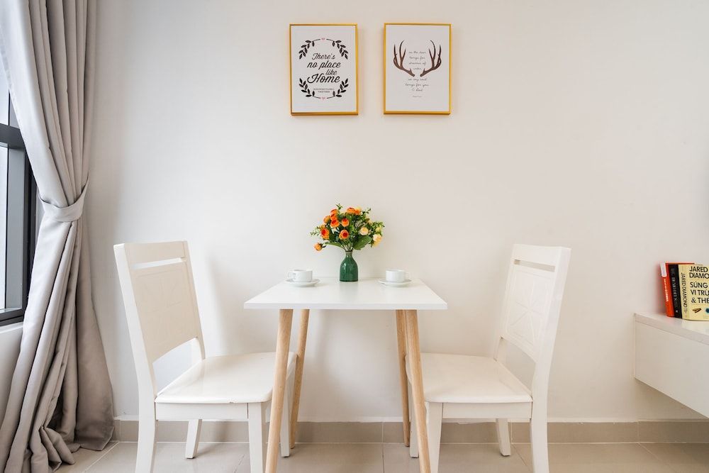 undefined Chau Apartments 6