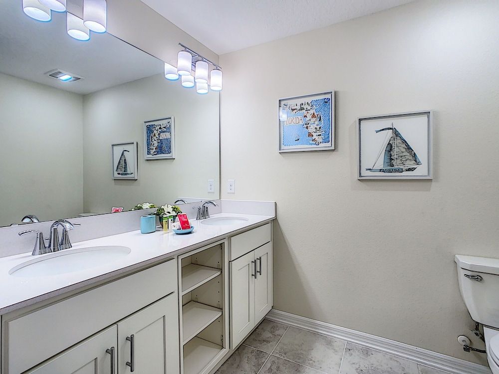 undefined Modern Condogiant Water Slidefoosballnear Wdw! 5