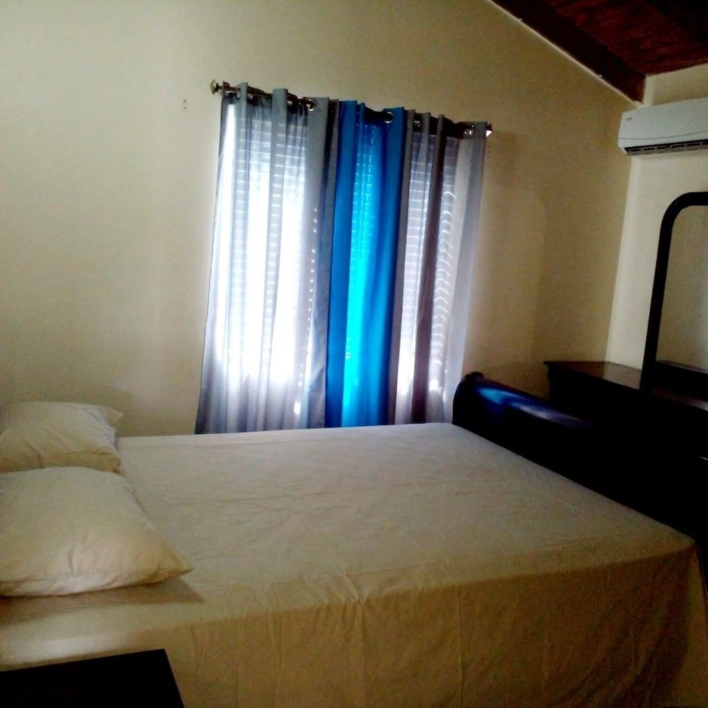 Basic House, 2 Bedrooms, Non Smoking