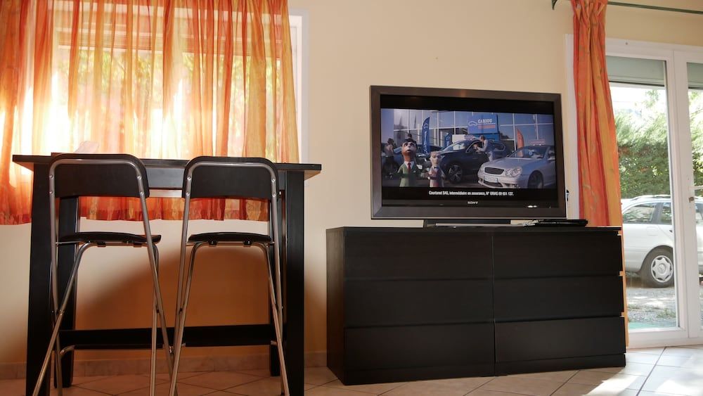 Villa Seignemartin City Double Room 9