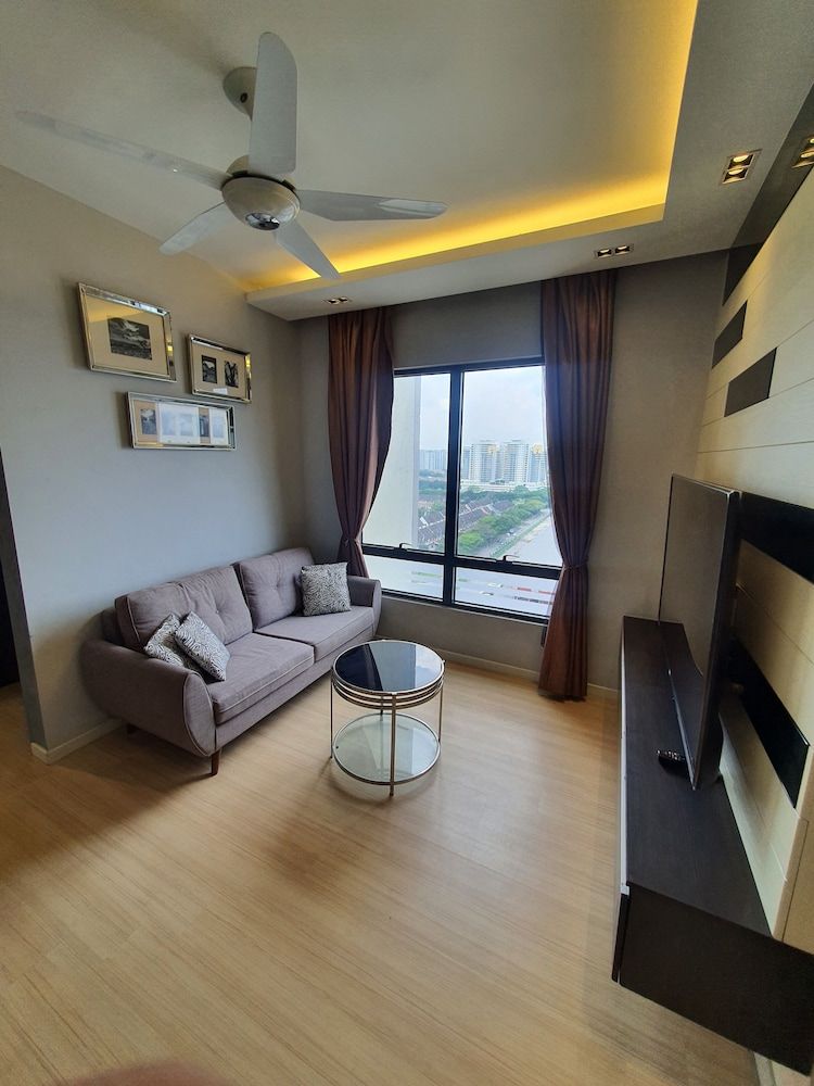USJ One Subang Jaya by Widebed 2 Bedroom Apartment 17