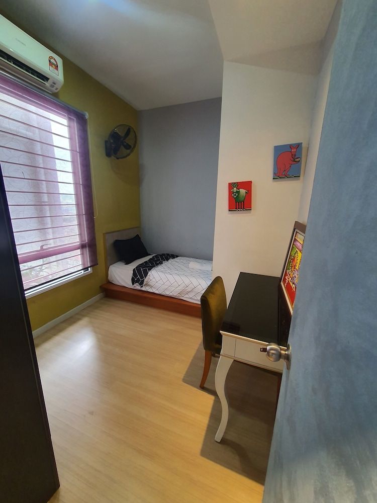 USJ One Subang Jaya by Widebed 2 Bedroom Apartment 5