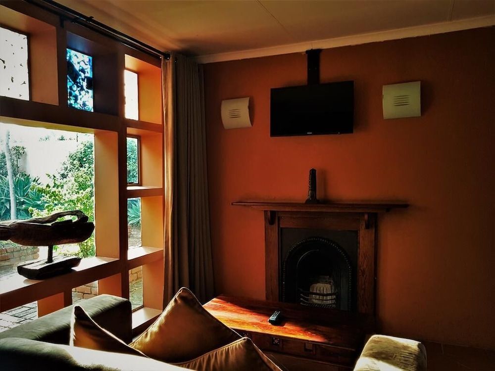 African Roots Guest House Family Room, 1 Bedroom 3