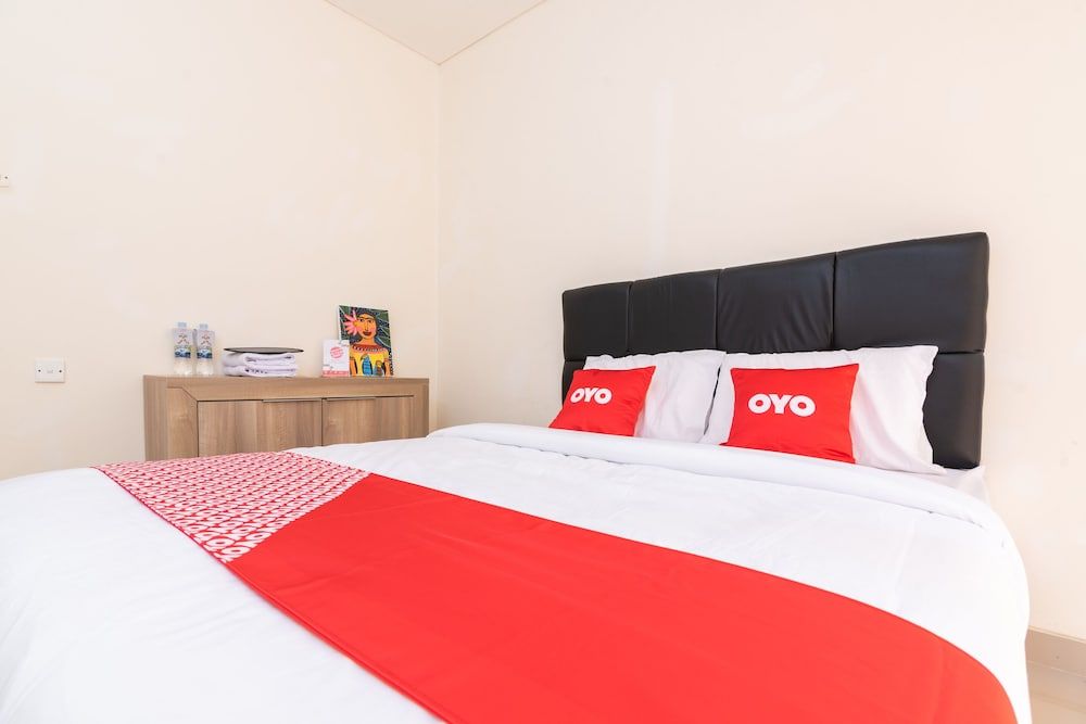 Hotel O Taman Dayu Villa Golf View Family Suite 4