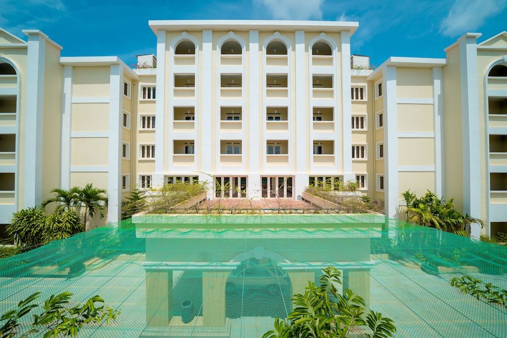 undefined Hotel de la Renaissance 6