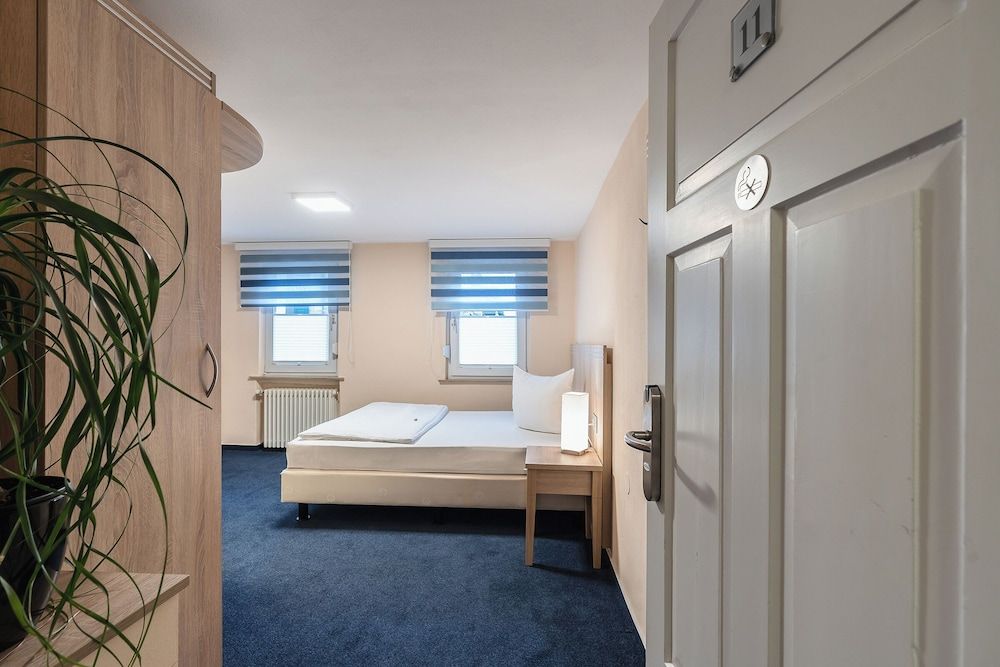 Hotel-Pension Altes Weinhaus