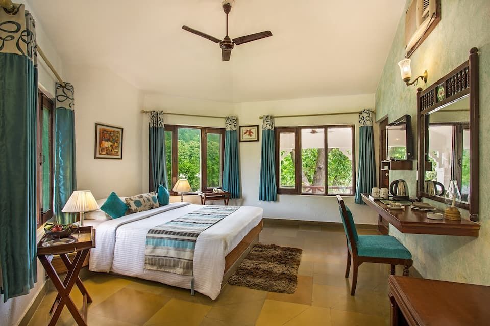 The Riverview Retreat Corbett by Leisure Hotels