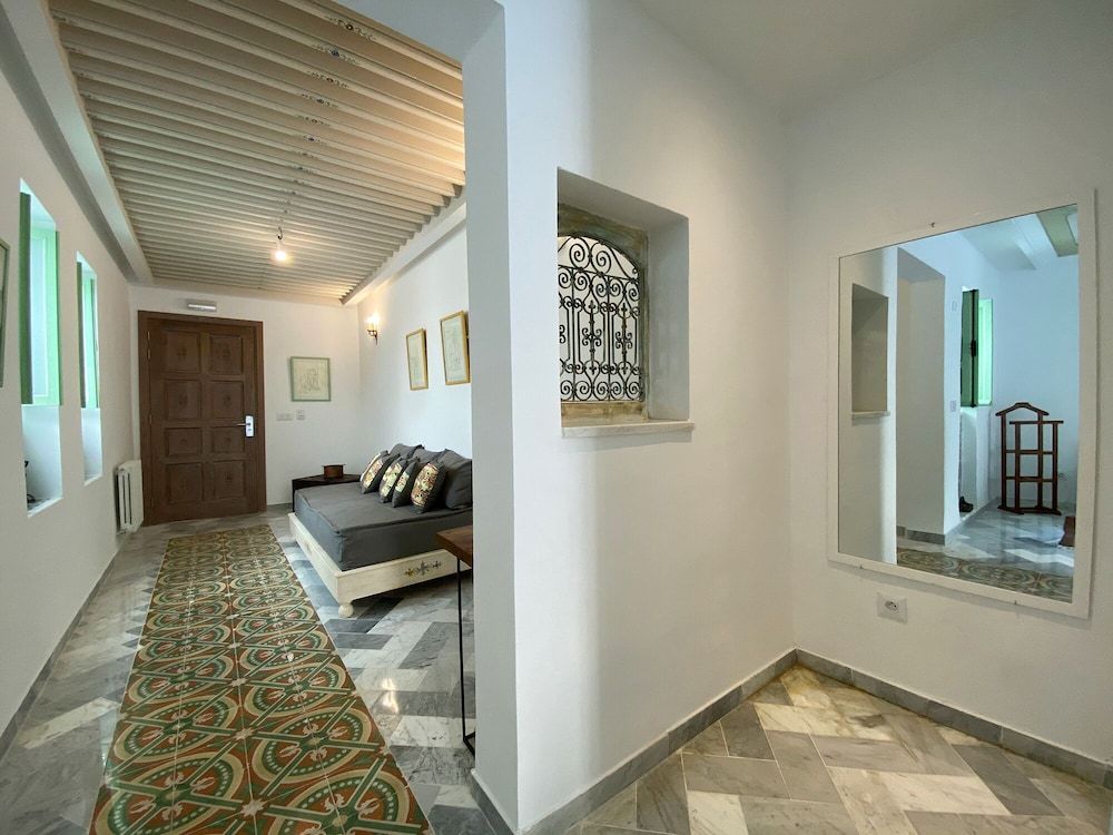 Dar El Kif La Marsa Deluxe Double Room (SAFSAF) 7