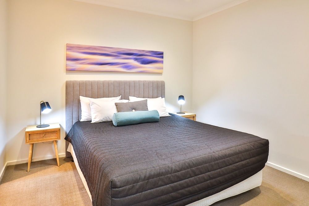 Indulge Apartments Langtree Studio (Langtree) 4