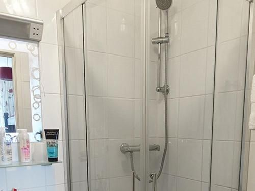 undefined The Kings Cross Hotel 5