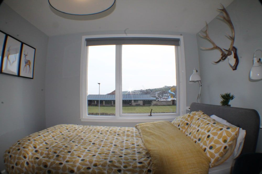 Double Room, Private Bathroom, Sea View (Stag)