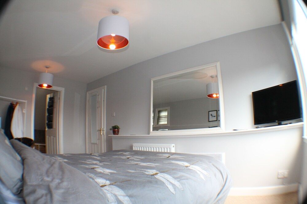 Double Room, Ensuite, Sea View (Dragon)