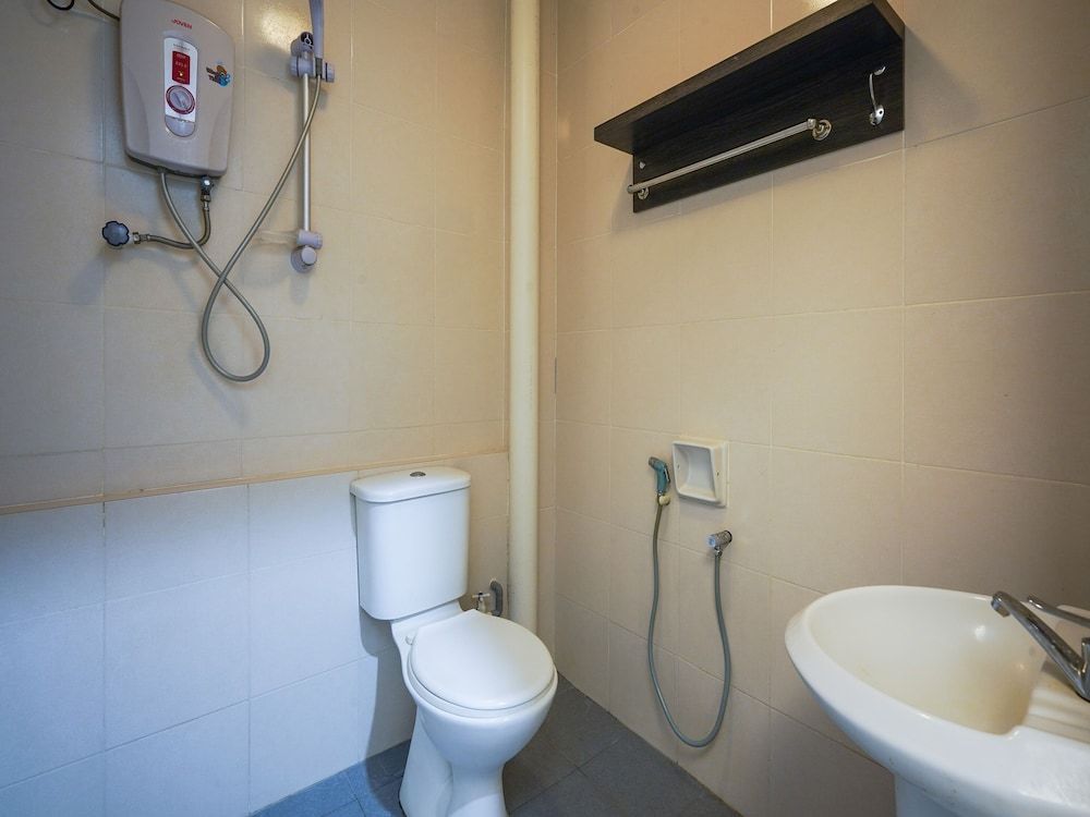 Hotel O Hotel Orchard Inn Deluxe Twin Room 4