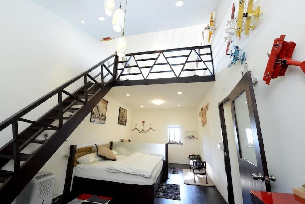 undefined Windsor's Breeze 3