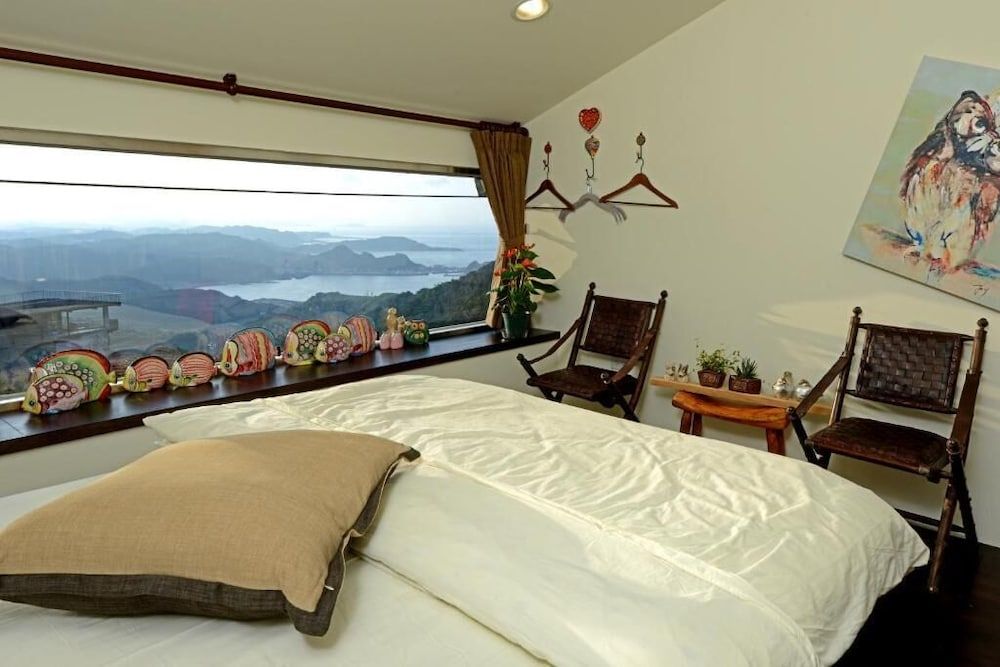 undefined Windsor's Breeze 6