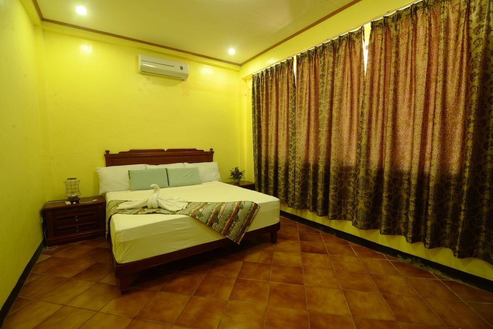 undefined Zoe Mei Resort 3