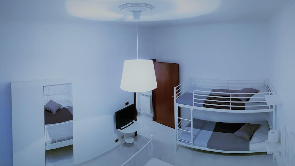 undefined Rhome Sweet Rhome Suite 6