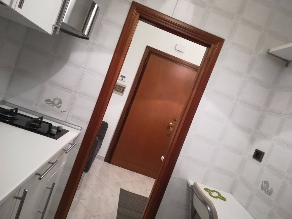 undefined Rhome Sweet Rhome Suite 7