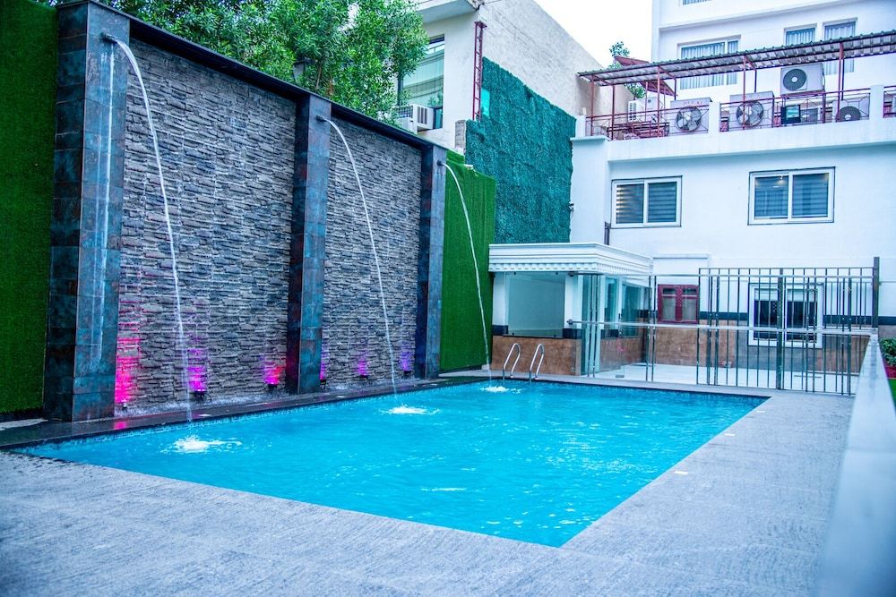 undefined Sun Park Resort, Chandigarh 5