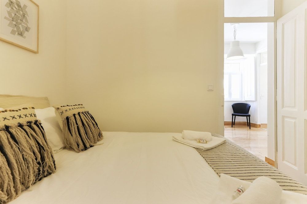 Bairro Alto Bright by Homing Apartment, 3 Bedrooms, Kitchen 2