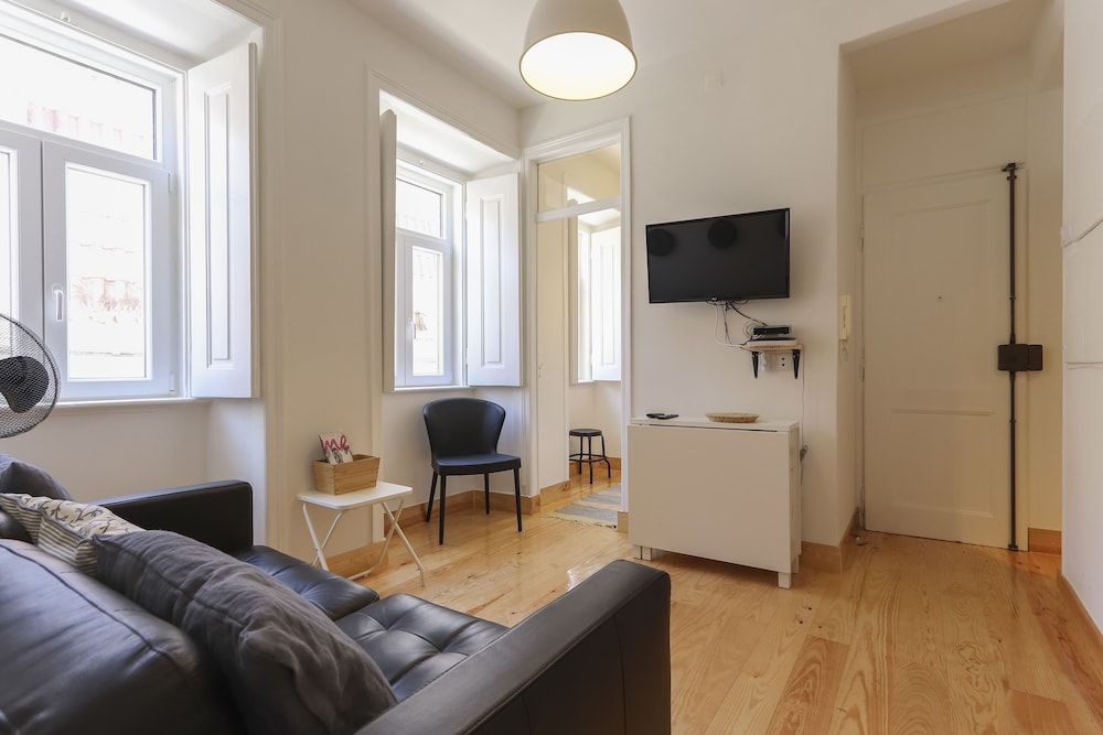 Bairro Alto Bright by Homing Apartment, 3 Bedrooms, Kitchen 17