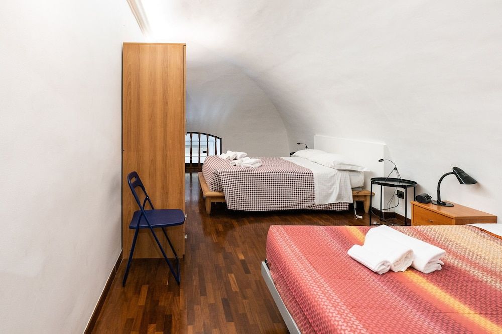 undefined Classic Style Duplex Apartment 10