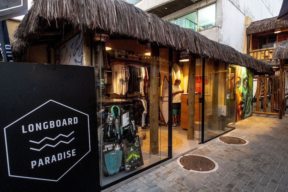 undefined LONGBOARD PARADISE SUITES 8