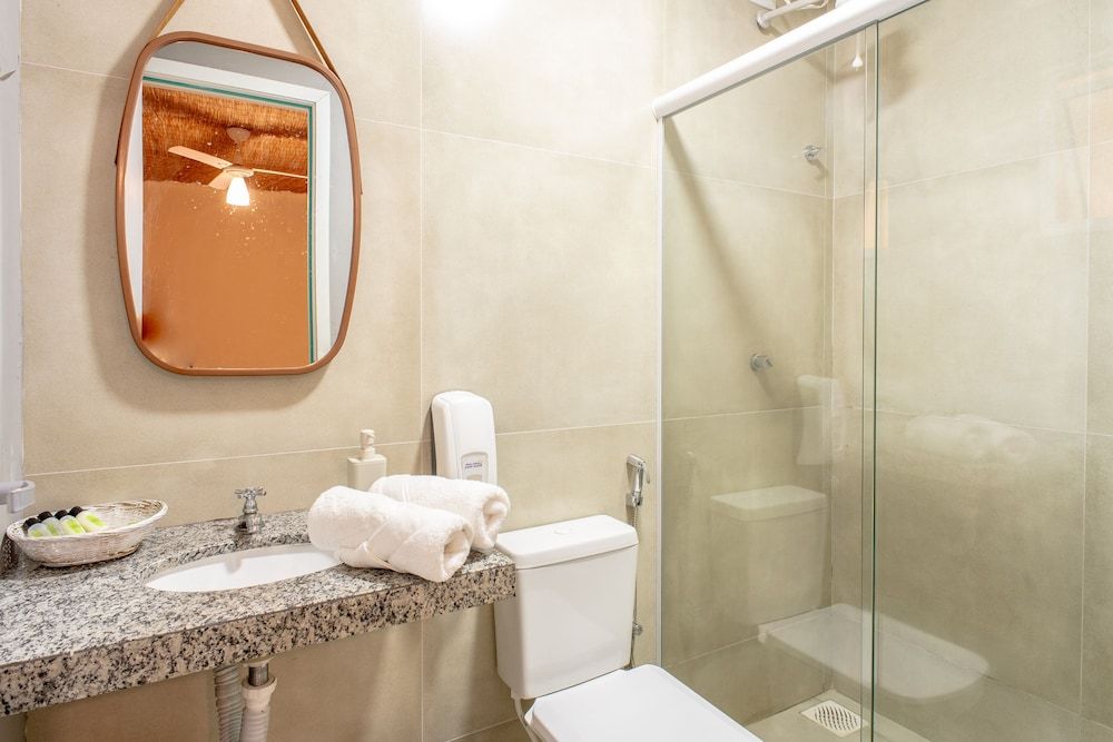 LONGBOARD PARADISE SUITES Family Suite, Private Bathroom 5