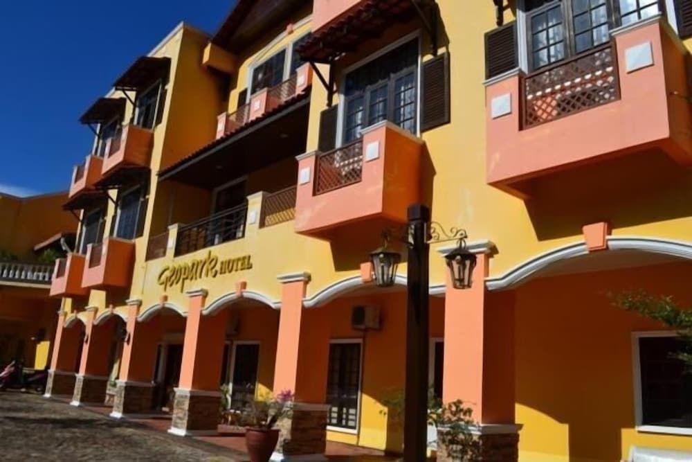 undefined GeoPark Hotel 4