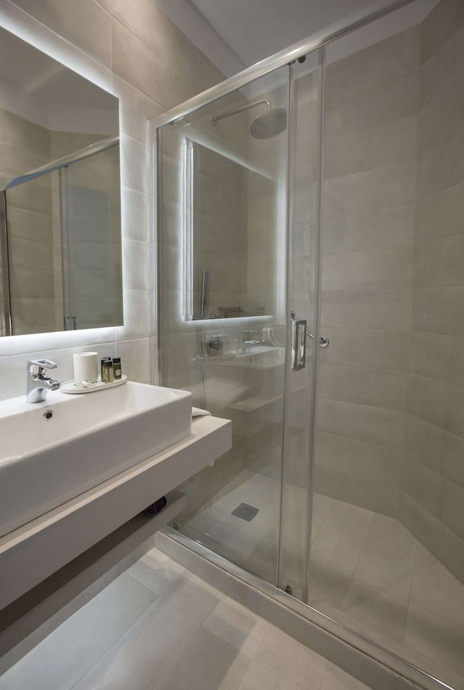 Ermou Stylish Suites by GHH Comfort Studio Suite 10