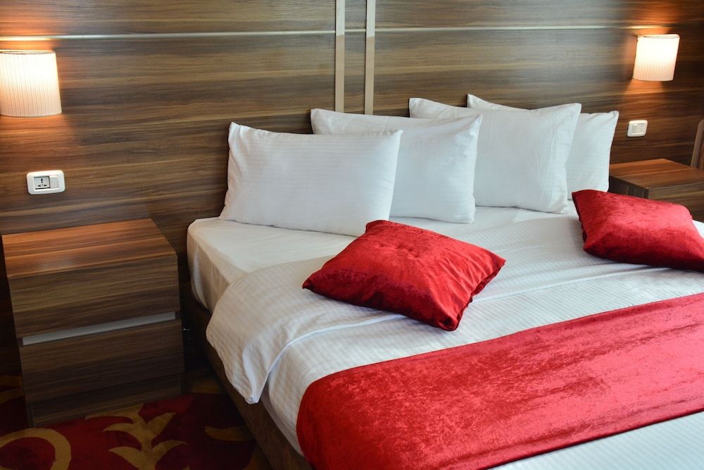 undefined Park Plaza Hotel 3