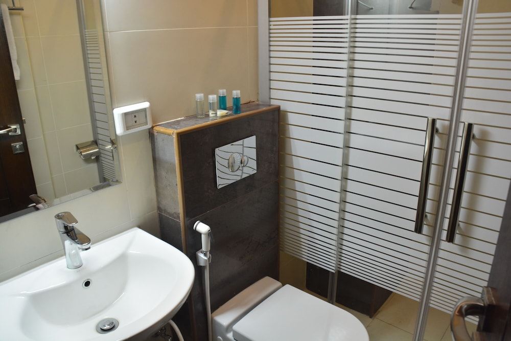 undefined Park Plaza Hotel 10