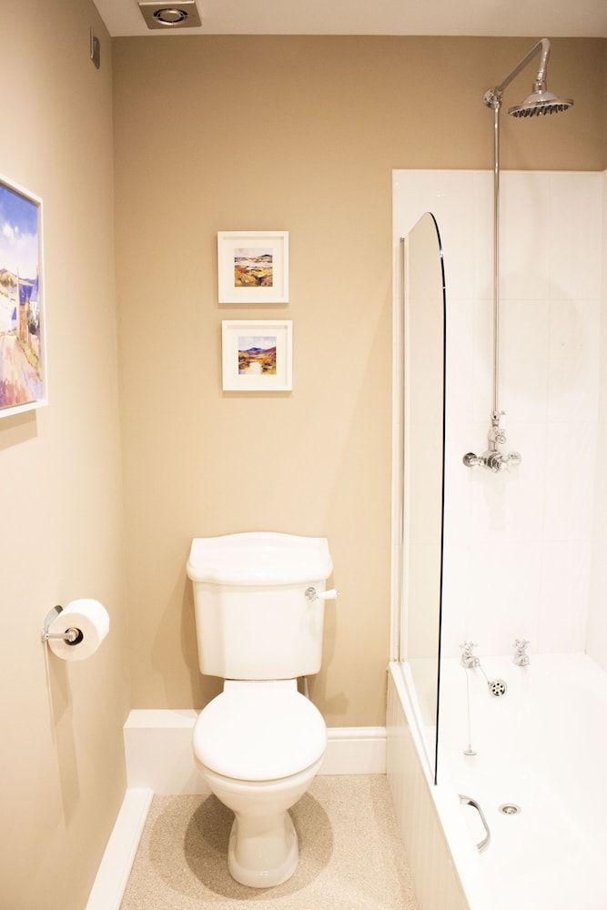 The Penrallt Hotel Cynwul 4