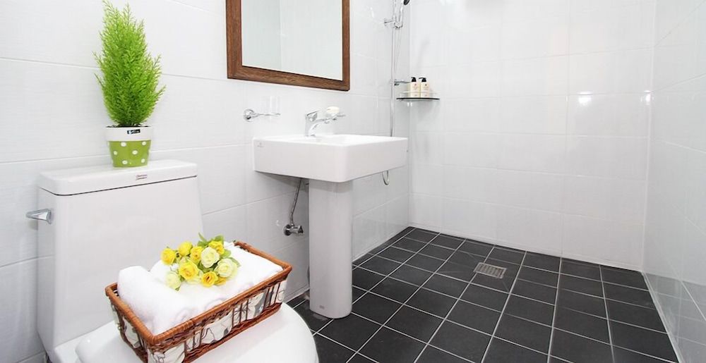 Namhae 1 Night 2 Days Pension Double Room (Orange Pink Green Blue) 2