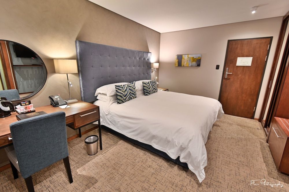 Deluxe Room, 1 King Bed