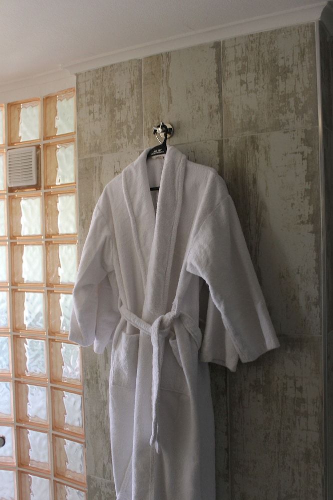 Belizi Hotel Suite, 1 Bedroom, Sea View 13