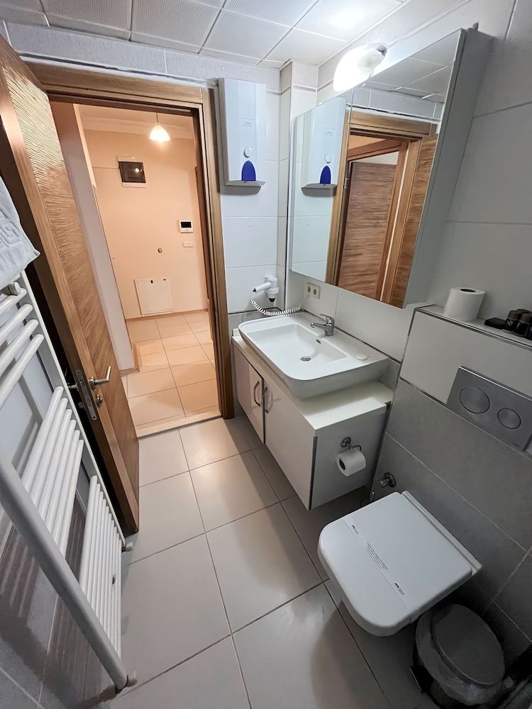 Arf Residence Suite & Hotel Luxury Apartment 12