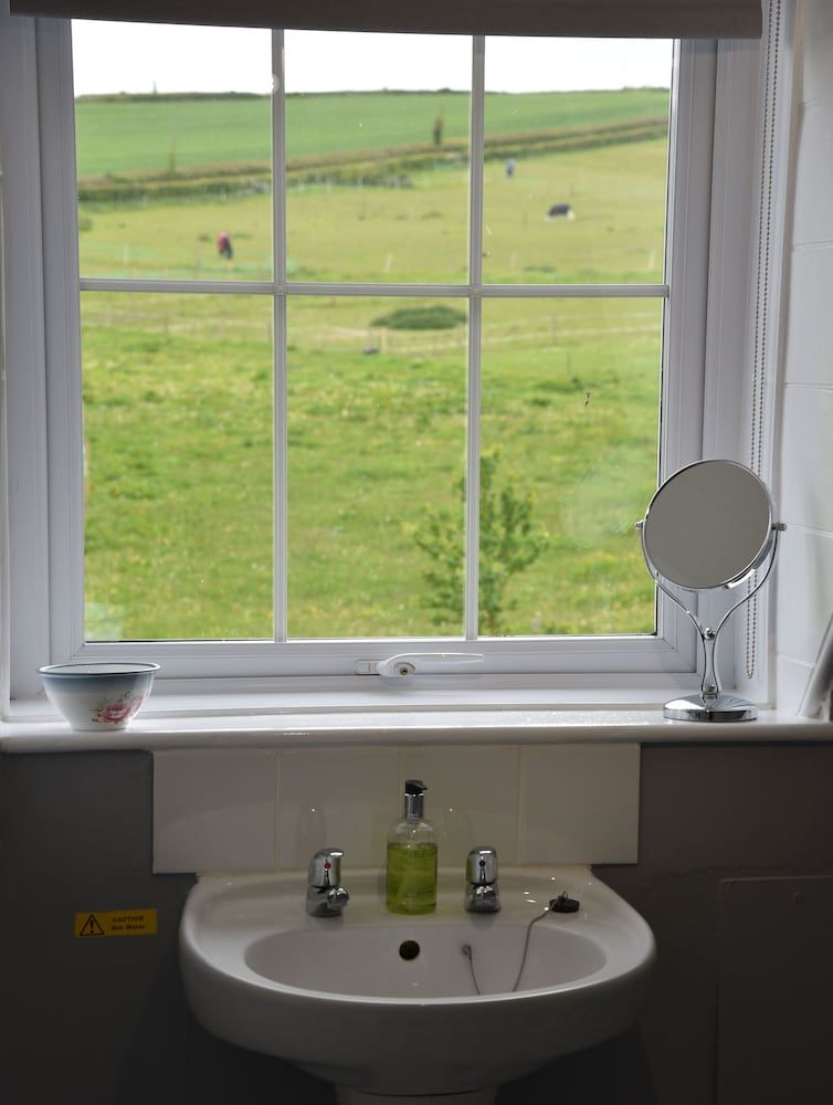 Lower Bryanston Farm Comfort Double Room, Private Bathroom 5