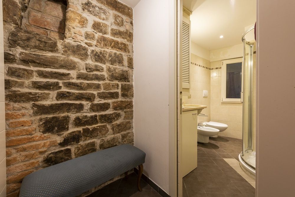 Velluti Comfort Apartment 18