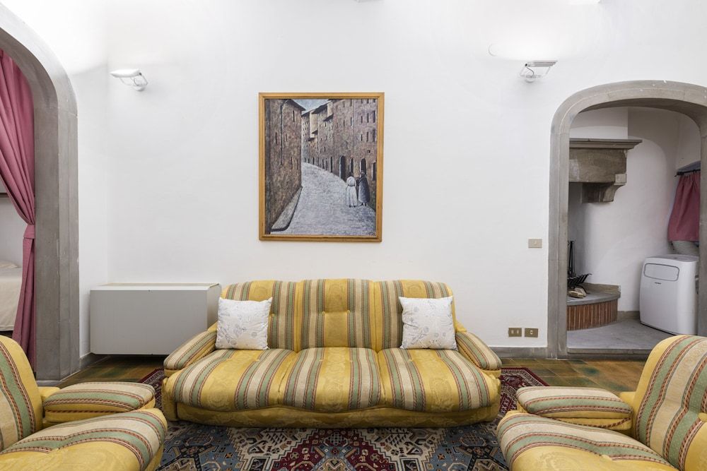 Velluti Comfort Apartment 13