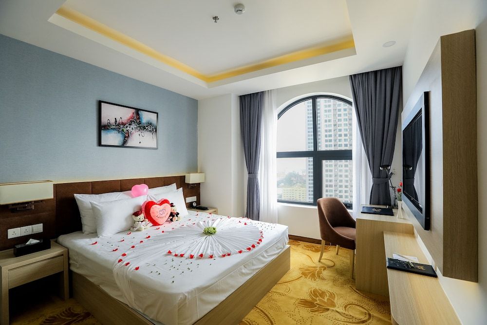 Deluxe Double Room, City View
