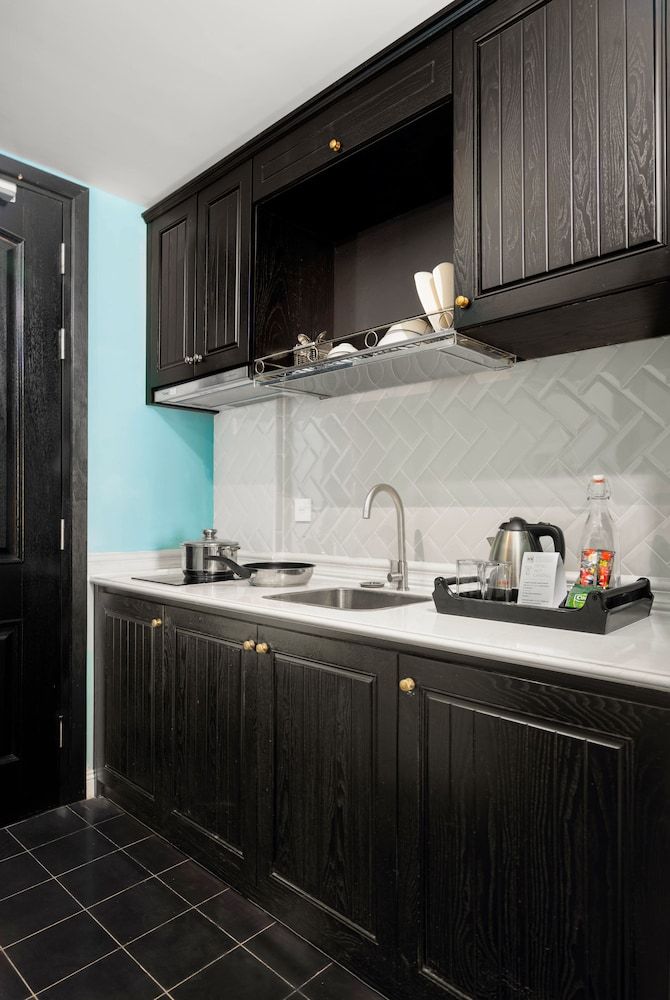 The Now Boutique Hotel One Bedroom Apartment Double City View 9