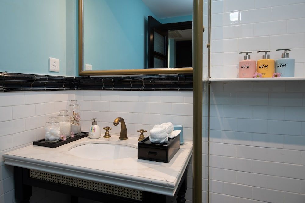 The Now Boutique Hotel One Bedroom Apartment Double City View 18